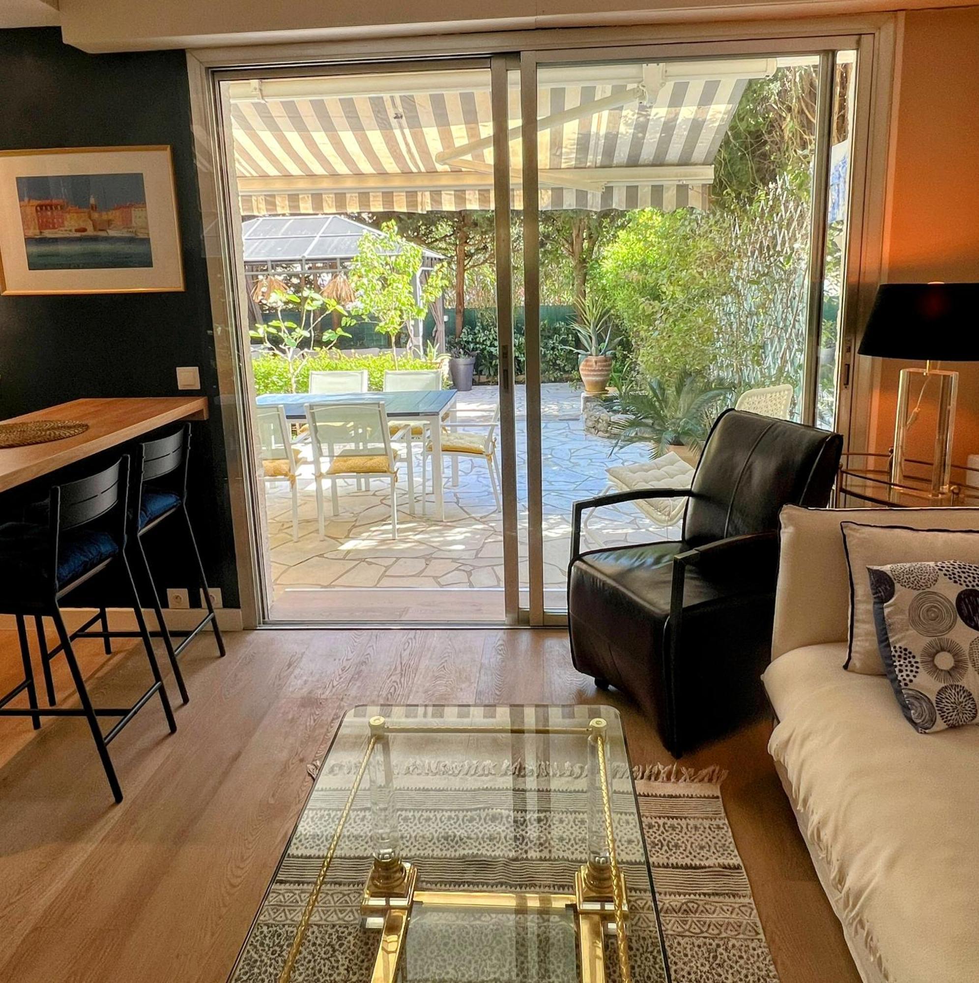 Superbe Appartement Avec Terrasse Jardin Et Parking Prive Saint-Tropez Zewnętrze zdjęcie