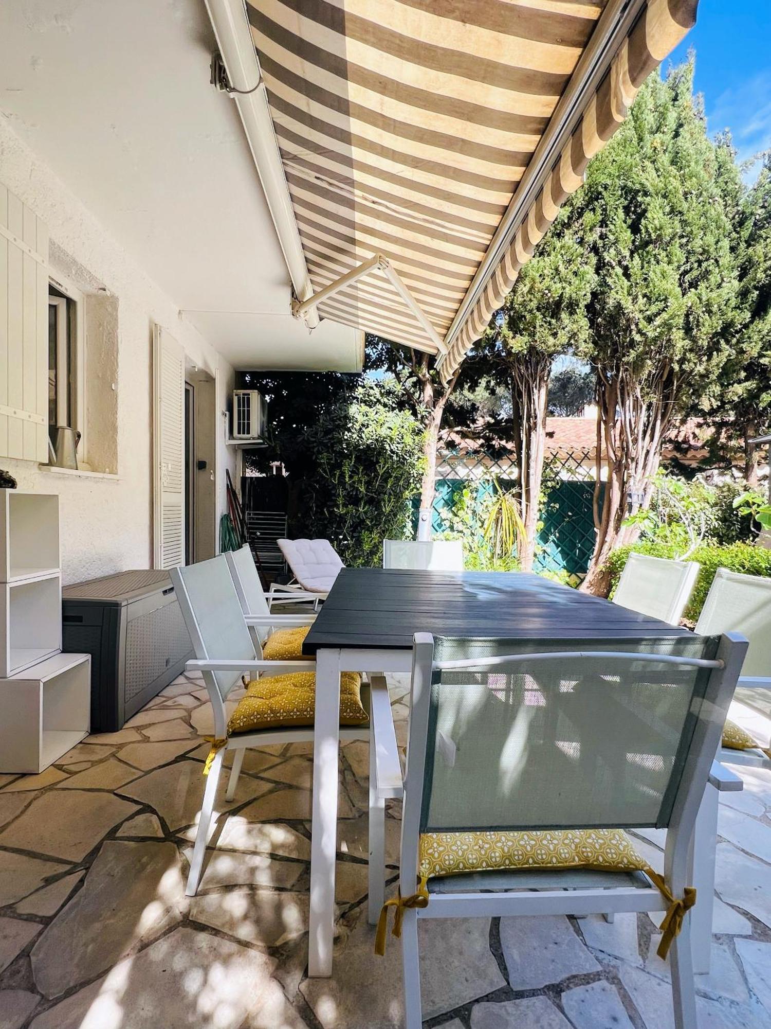 Superbe Appartement Avec Terrasse Jardin Et Parking Prive Saint-Tropez Zewnętrze zdjęcie